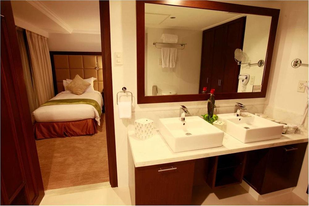 Discovery Suites Manila, Philippines Pasig City Extérieur photo